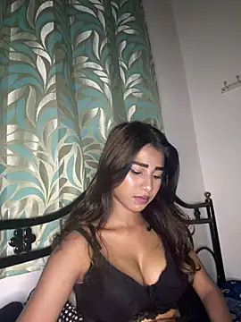 STRIP GLOW online show from March 8, 4:55 pm