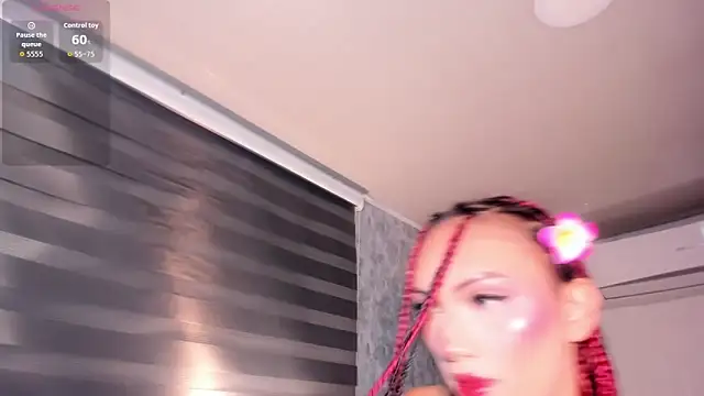 V suckscock online show from November 18, 1:01 pm