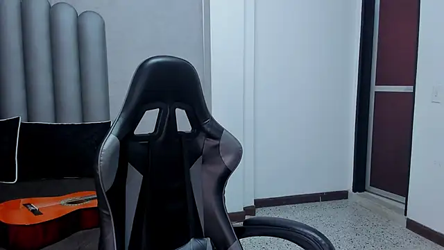 Charlotte-Star online show from November 29, 7:51 pm