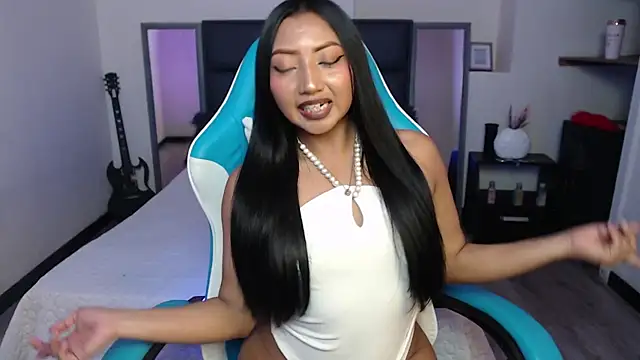 Isabella Diamon online show from November 15, 2:12 am