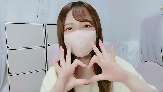 Snapshot of Hanachan_Gcup_ chatting on September 19, 3:33 pm Hanachan Gcup  online show from September 19, 3:33 pm