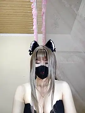 Snapshot of Helen69x chatting on October 18, 2:31 pm Helen69x online show from October 18, 2:31 pm