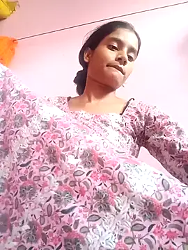 Snapshot of Hot_Mayra_ chatting on September 20, 5:39 am Hot Mayra  online show from September 20, 5:39 am