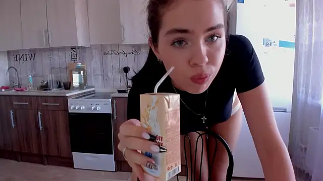 Kitty Mila online show from September 10, 8:58 am