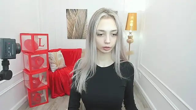 EmilyGraydis online show from February 8, 7:28 pm