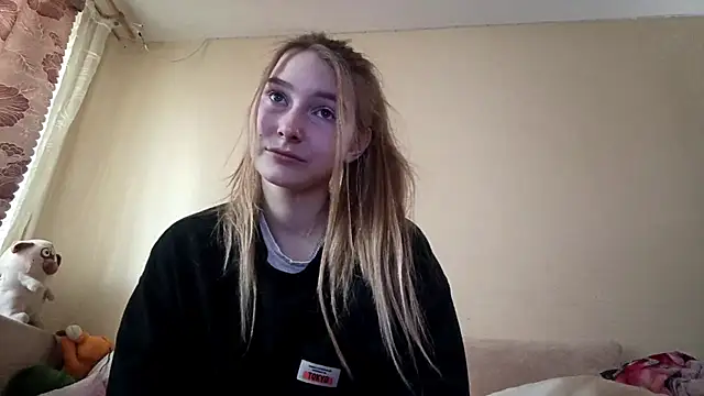 Nymera flare online show from October 1, 6:07 am