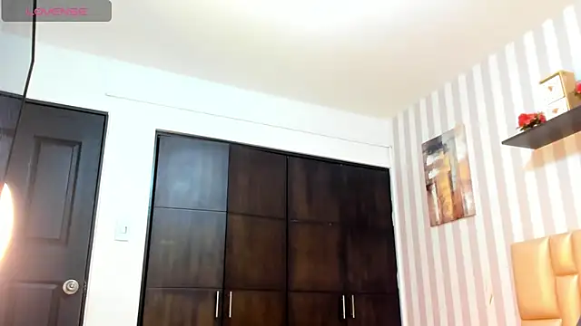 Snapshot of MissDiabla_ chatting on September 27, 8:38 pm MissDiabla online show from September 27, 8:38 pm