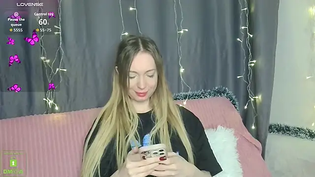 BabbbyFoxxx online show from January 8, 3:10 am