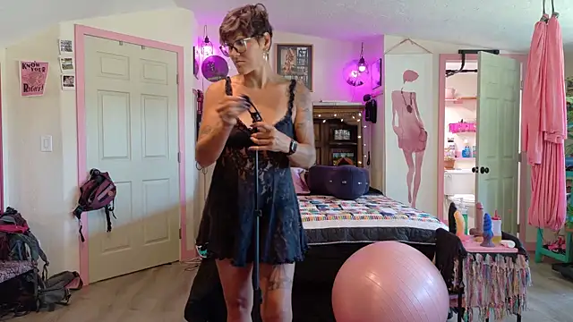 kinkycanner online show from June 21, 6:34 pm