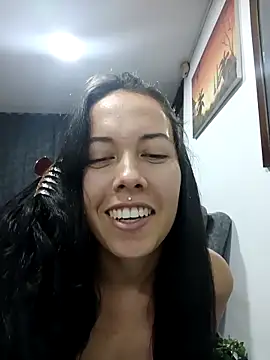 MiaForever1 online show from November 26, 11:39 pm