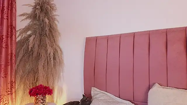 dahiana marin online show from October 24, 8:38 pm