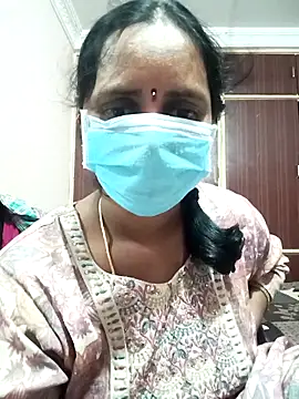 Snapshot of Mee_harini-telugupilla chatting on September 26, 3:37 am Mee harini-telugupilla online show from September 26, 3:37 am