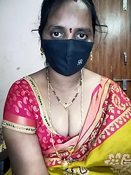 Snapshot of Mee_harini-telugupilla chatting on October 16, 4:59 am Mee harini-telugupilla online show from October 16, 4:59 am