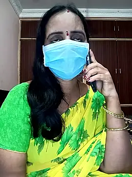 Snapshot of Mee_harini-telugupilla chatting on September 25, 3:27 am Mee harini-telugupilla online show from September 25, 3:27 am