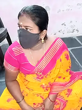 Snapshot of chubby_babitha-telugu chatting on September 15, 5:05 am chubby babitha-telugu online show from September 15, 5:05 am