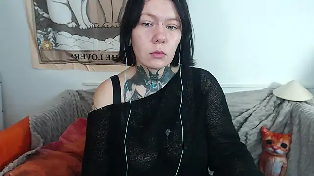 The ICE woman online show from October 2, 2:49 am