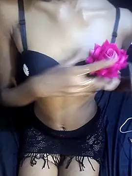 BunnyBloom25 online show from April 22, 2:47 pm