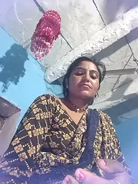 LUCKY cut online show from September 18, 5:00 pm