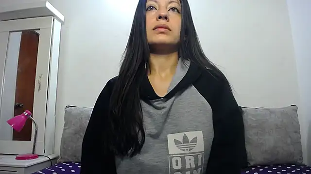 Taylormegan online show from November 4, 2:22 pm