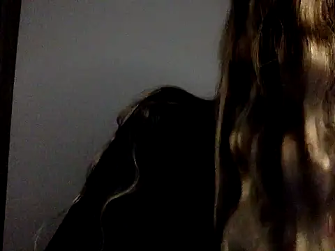 Varnyx online show from November 7, 6:35 pm