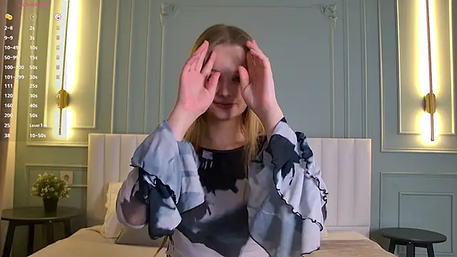 Mary Parksy online show from October 20, 5:27 pm