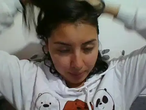 Snapshot of _Romilly_ chatting on September 18, 5:28 am Romilly online show from September 18, 5:28 am