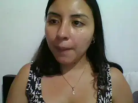 Snapshot of _Romilly_ chatting on September 20, 4:00 am Romilly online show from September 20, 4:00 am