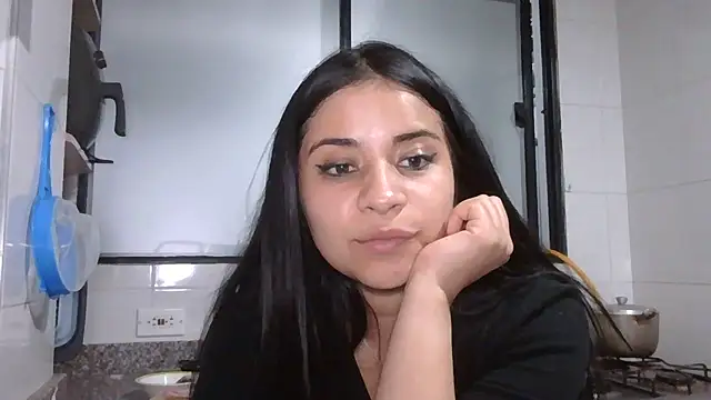 ValerieLove  online show from January 15, 2:17 am