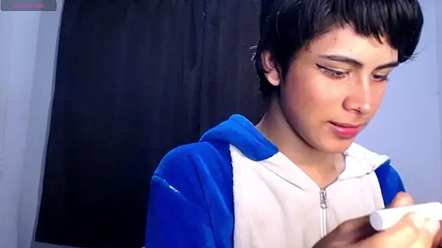 DaraKat18 online show from January 10, 9:25 am