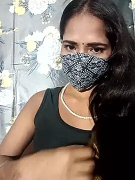Bhabhilux2025 online show from May 5, 6:44 pm