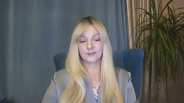 Zurelis online show from November 6, 1:50 pm