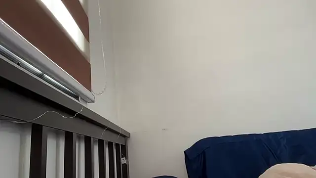 puchienjoyer online show from April 19, 11:29 pm