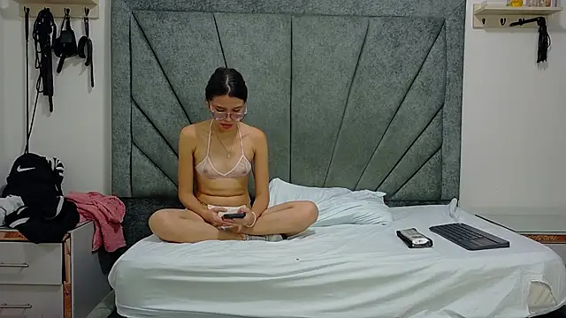 KamilaAndJavier online show from November 26, 2:34 am