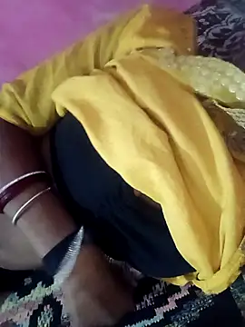 Snapshot of Sharmili_xx chatting on September 26, 10:51 pm Sharmili xx online show from September 26, 10:51 pm