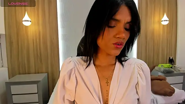 Snapshot of alanapark07 chatting on September 25, 12:26 pm alanapark07 online show from September 25, 12:26 pm