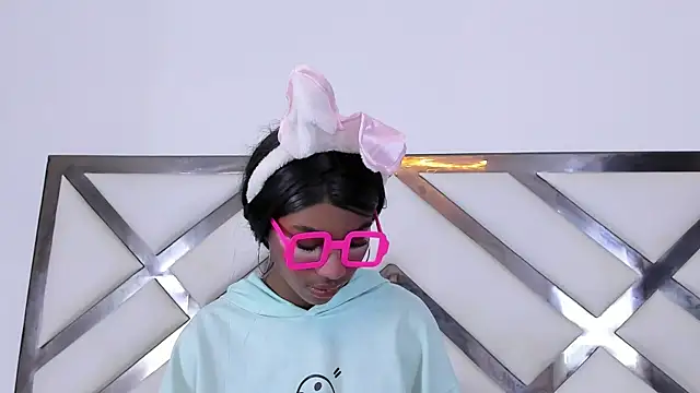 MarianRosse online show from November 28, 6:55 pm