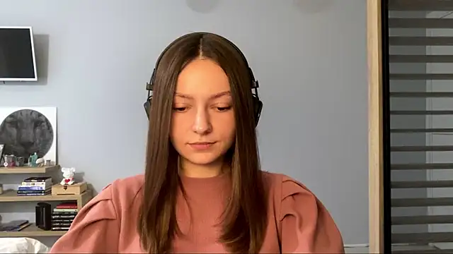 Snapshot of SoulHiperAgne_ chatting on October 19, 1:46 pm SoulHiperAgne online show from October 19, 1:46 pm