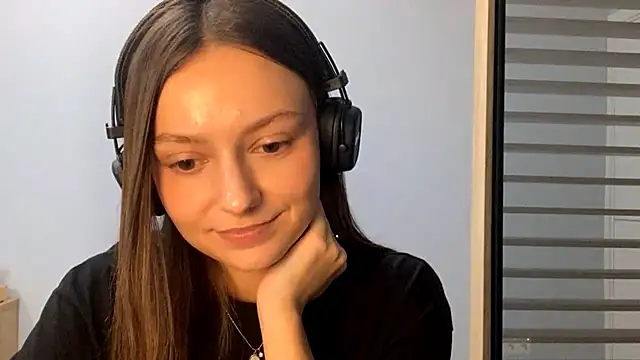 Snapshot of SoulHiperAgne_ chatting on October 1, 5:07 pm SoulHiperAgne online show from October 1, 5:07 pm