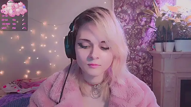 DoubleBubbleCum online show from October 22, 8:03 pm