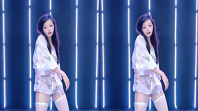 queen-001 online show from November 25, 5:48 pm