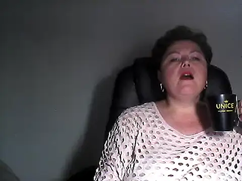 Snapshot of EllaLove2277 chatting on September 24, 5:12 pm EllaLove2277 online show from September 24, 5:12 pm