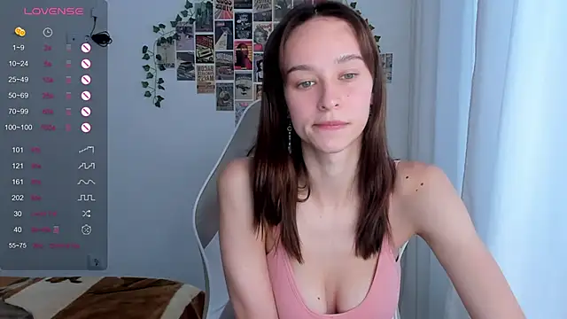 Snapshot of _Alissaa chatting on October 16, 1:47 pm Alissaa online show from October 16, 1:47 pm