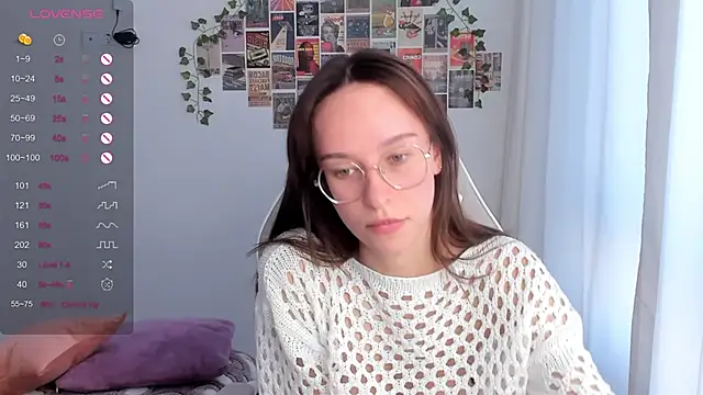 Snapshot of _Alissaa chatting on October 6, 1:28 pm Alissaa online show from October 6, 1:28 pm