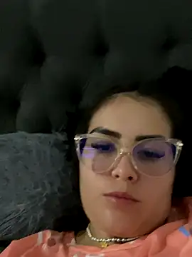 amberbakee online show from November 2, 1:31 am