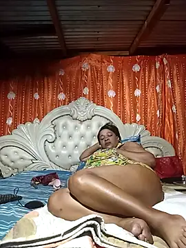 BUSTY QUEEEN online show from October 12, 6:54 pm