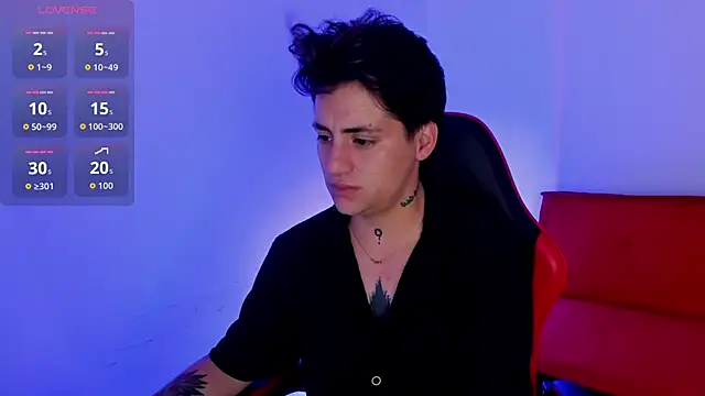 PeytonBox online show from November 26, 11:33 am