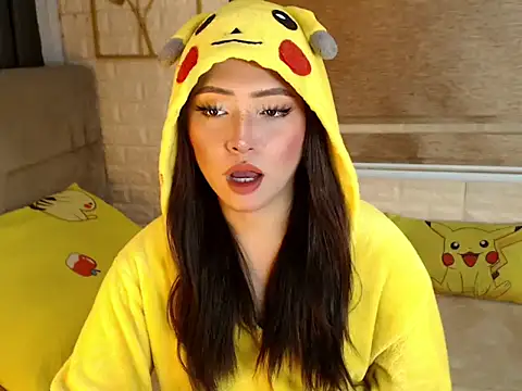 yourdevilsweettsx online show from January 16, 11:50 am