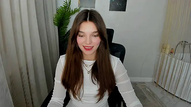 DivineAmour online show from November 18, 12:28 pm