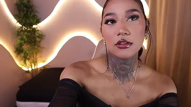 Snapshot of Anaya_olyx chatting on September 25, 5:17 am Anaya olyx online show from September 25, 5:17 am