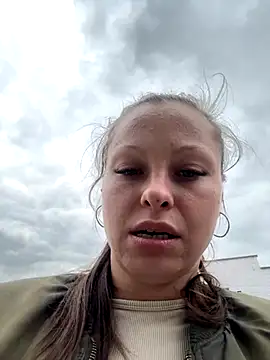 Jessie Queen 1 online show from October 6, 11:38 am